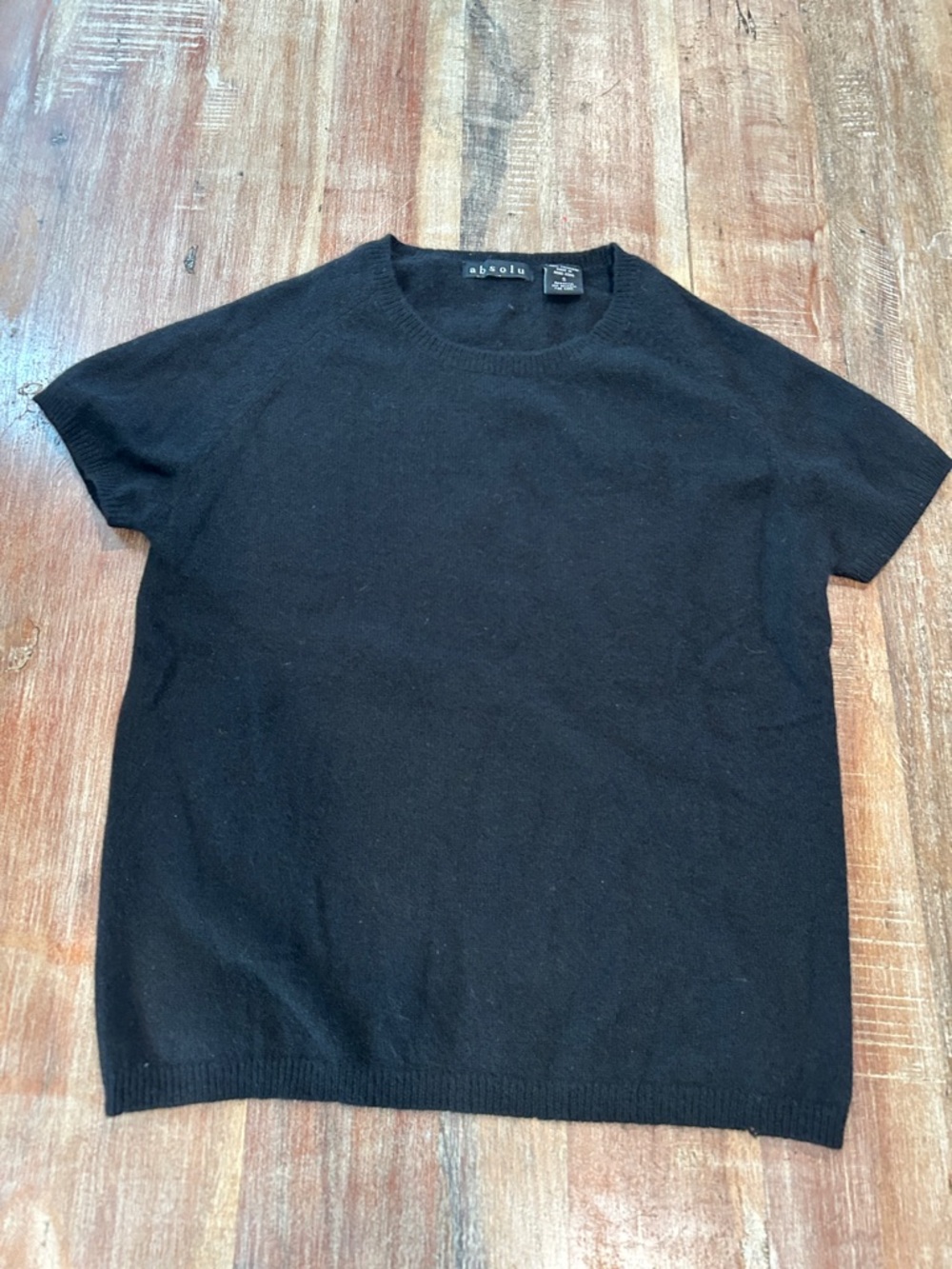 Absolu VTG Black Cashmere Crew Neck Short Sleeve Sweater